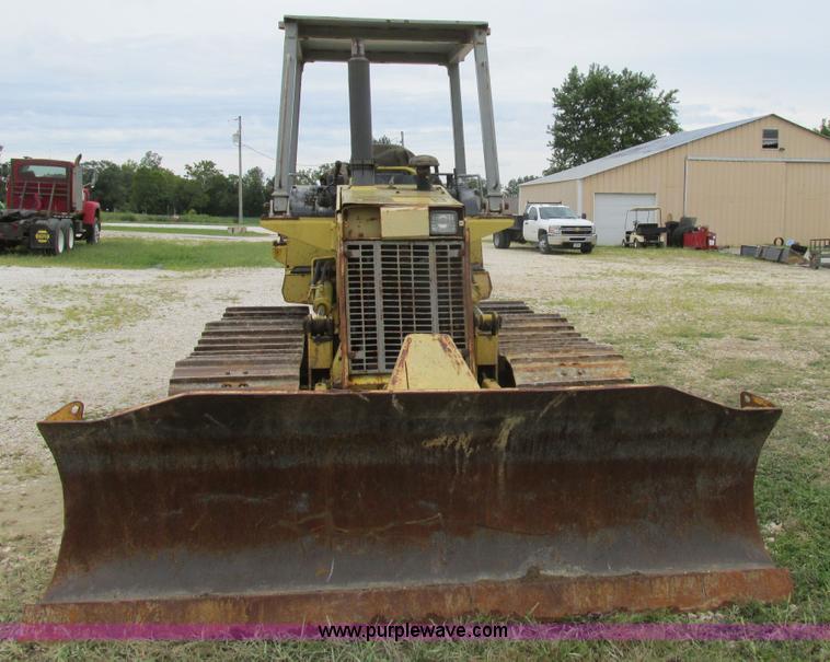 image for item K5116 Komatsu D37P dozer