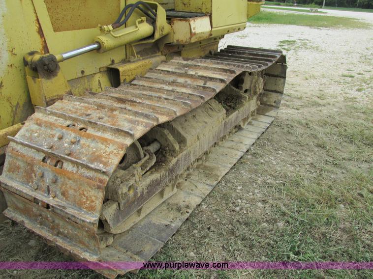image for item K5116 Komatsu D37P dozer