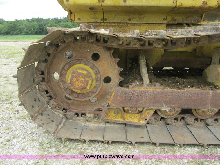 image for item K5116 Komatsu D37P dozer