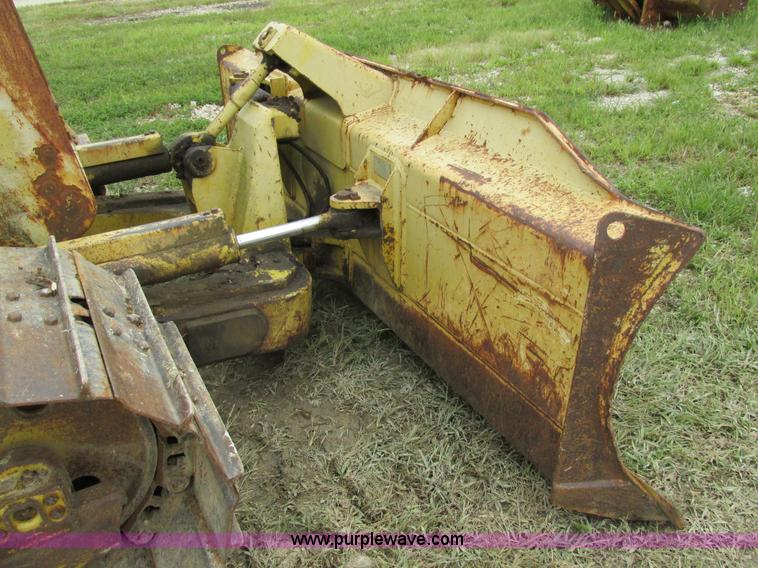 image for item K5116 Komatsu D37P dozer