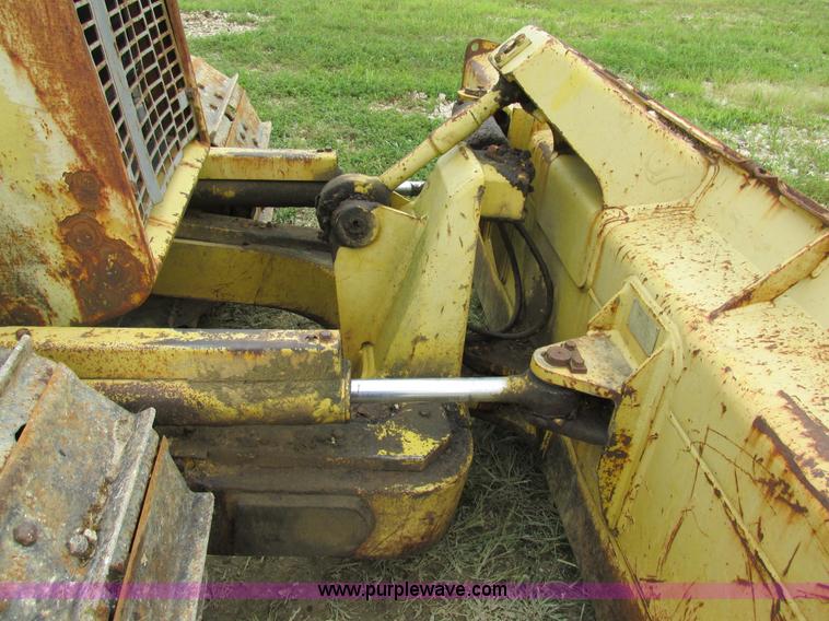 image for item K5116 Komatsu D37P dozer