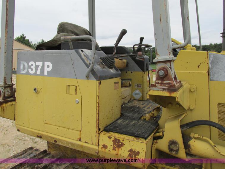 image for item K5116 Komatsu D37P dozer