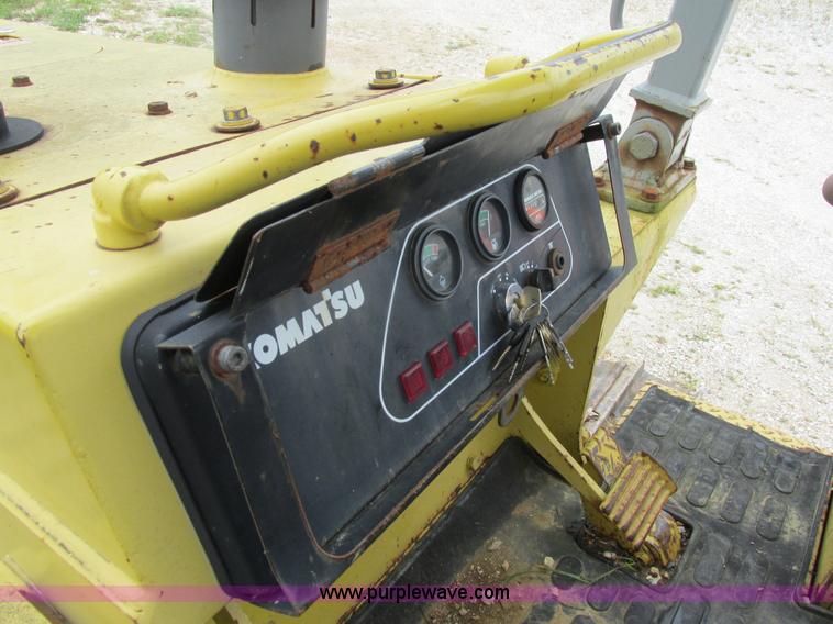 image for item K5116 Komatsu D37P dozer