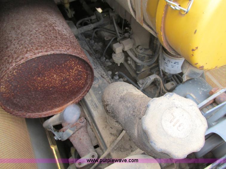 image for item K5116 Komatsu D37P dozer