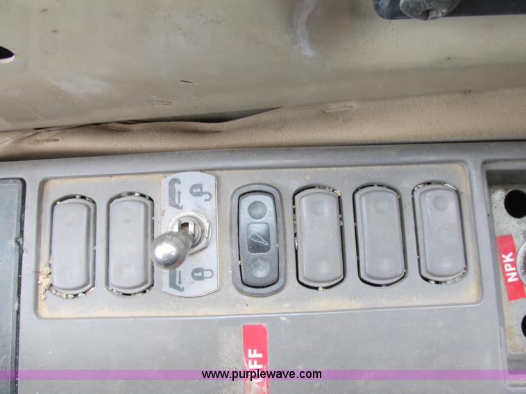 image for item K5127 1999 Caterpillar 315BL excavator