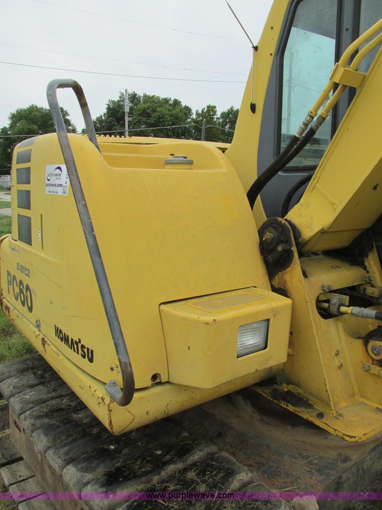 image for item K5128 2001 Komatsu PC60-7C mini excavator
