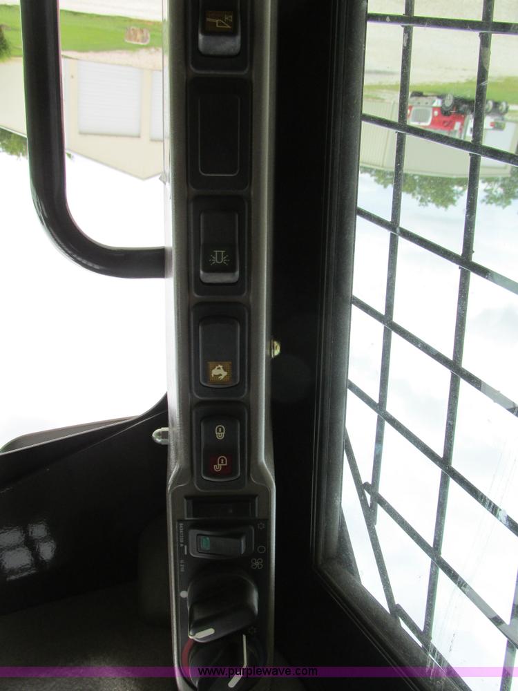 image for item K5131 2012 Case TR320 skid steer