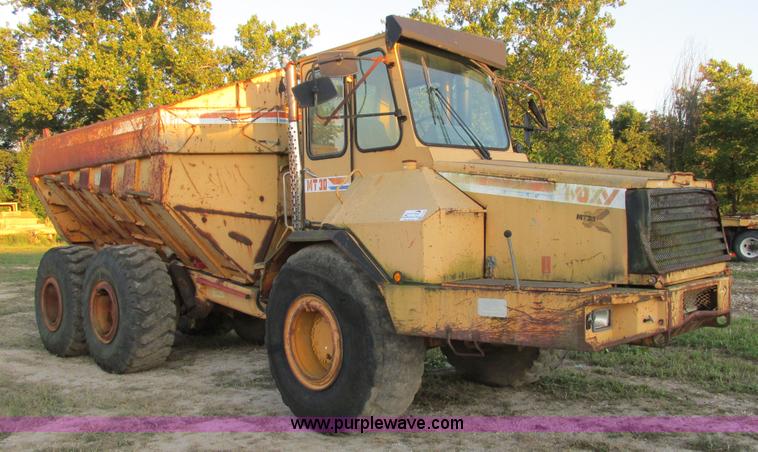 image for item K5146 1995 Moxy MT30S-3 articulated dump truck