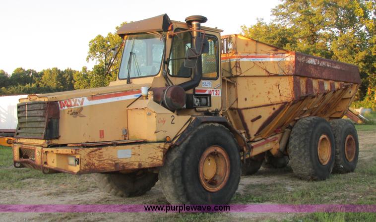 image for item K5146 1995 Moxy MT30S-3 articulated dump truck