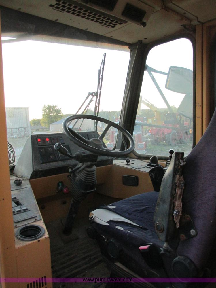 image for item K5146 1995 Moxy MT30S-3 articulated dump truck