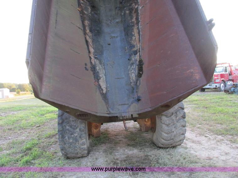 image for item K5146 1995 Moxy MT30S-3 articulated dump truck