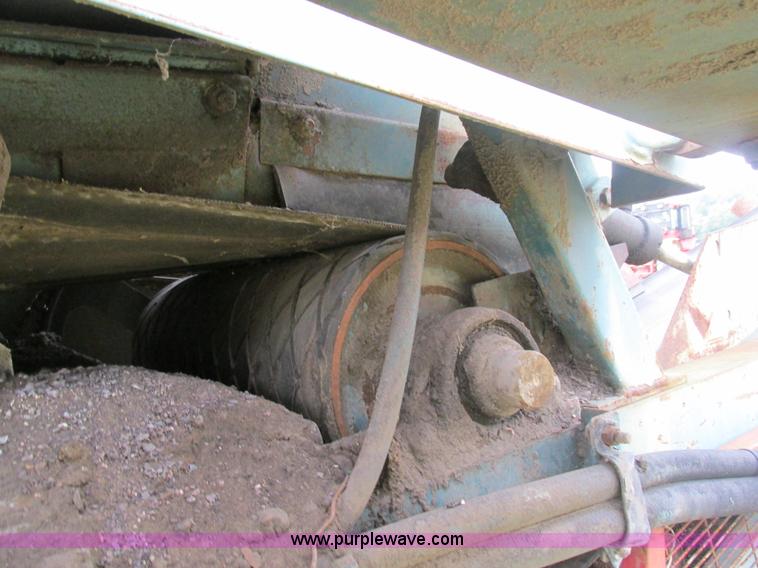 image for item K5164 Screen Machine power screen screen plant