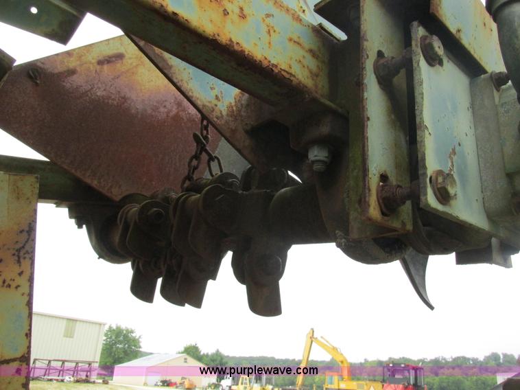 image for item K5164 Screen Machine power screen screen plant