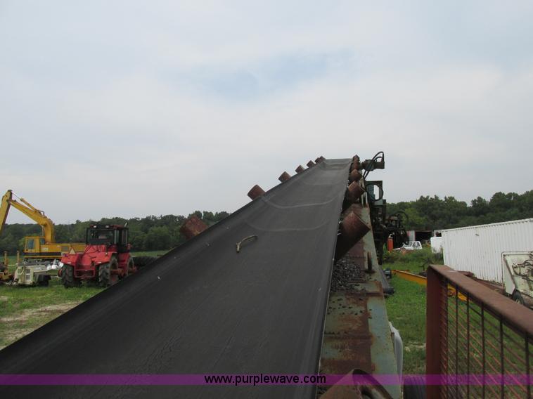 image for item K5164 Screen Machine power screen screen plant