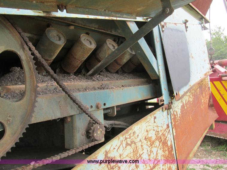 image for item K5164 Screen Machine power screen screen plant