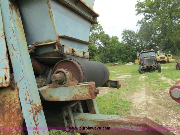 image for item K5164 Screen Machine power screen screen plant