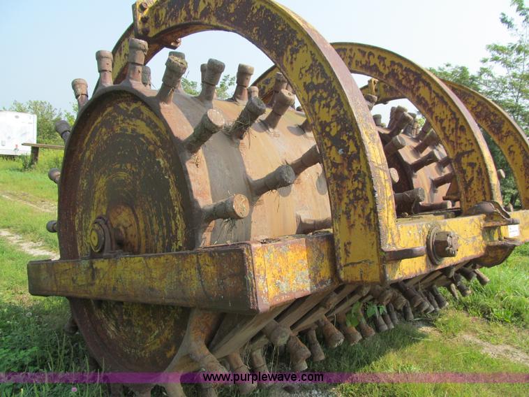 image for item K6328 Double drum padfoot compactor