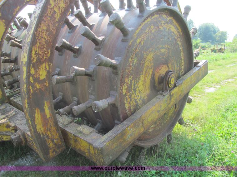 image for item K6328 Double drum padfoot compactor