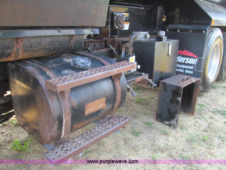 image for item K6329 1995 Ford LN8000 municipal live bottom dump truck