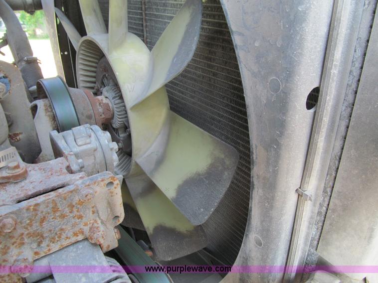 image for item K6329 1995 Ford LN8000 municipal live bottom dump truck