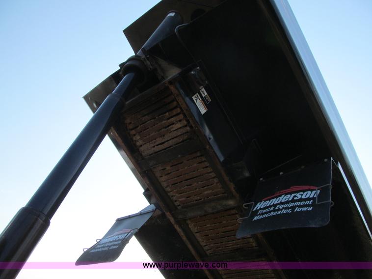 image for item K6329 1995 Ford LN8000 municipal live bottom dump truck