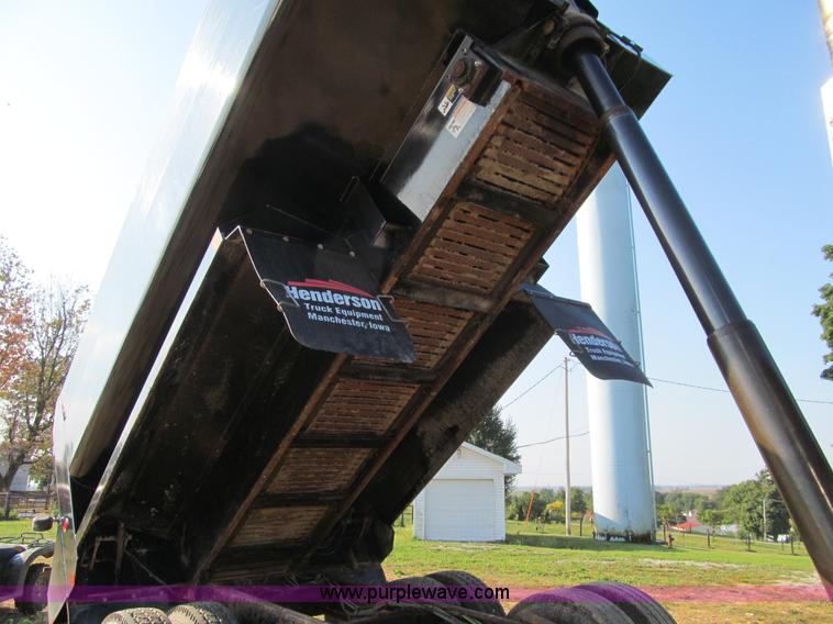 image for item K6329 1995 Ford LN8000 municipal live bottom dump truck