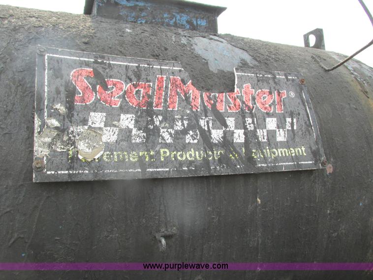 image for item K6618 2000 Ford F450 Super Duty flatbed truck