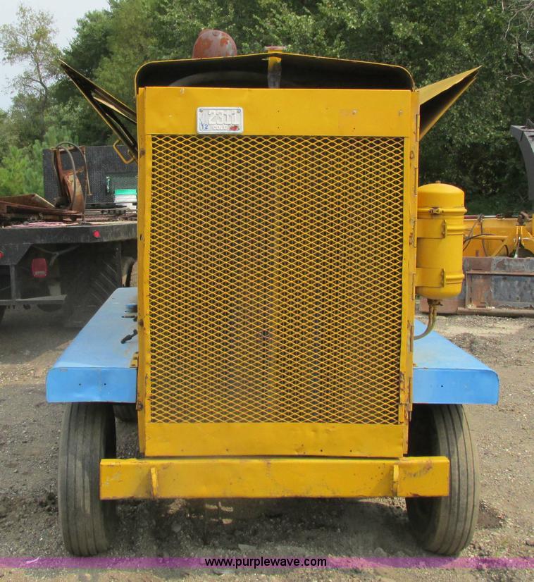 image for item K6619 Worthington 1416 air compressor