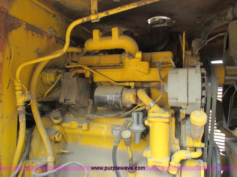 image for item K6622 Elgin White Wing sweeper