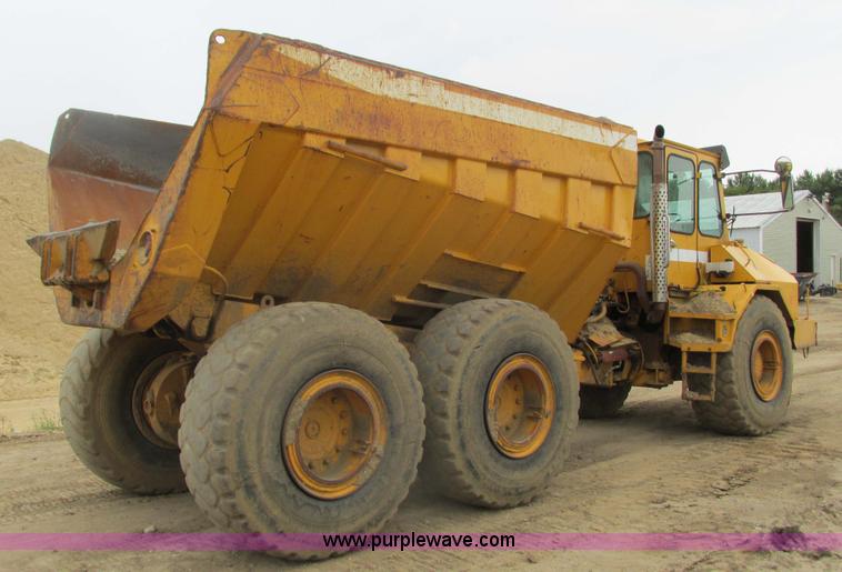image for item K6623 Moxy MT30S haul truck