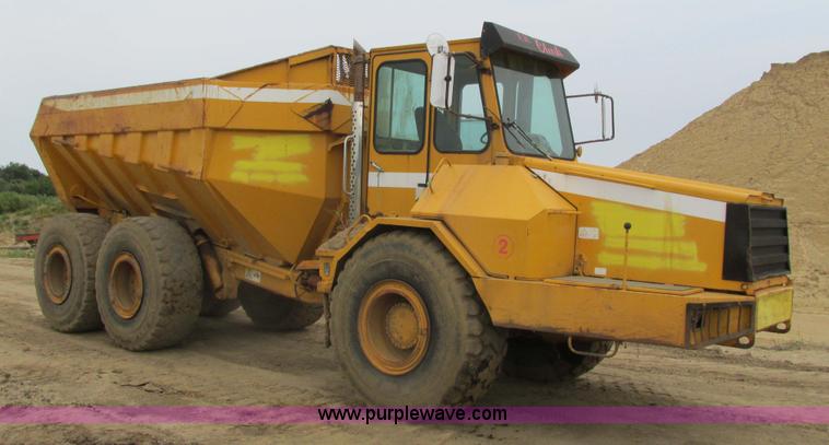 image for item K6623 Moxy MT30S haul truck