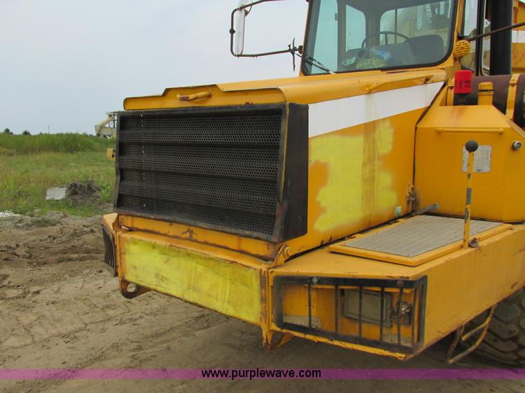 image for item K6623 Moxy MT30S haul truck