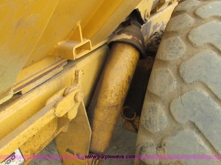 image for item K6623 Moxy MT30S haul truck