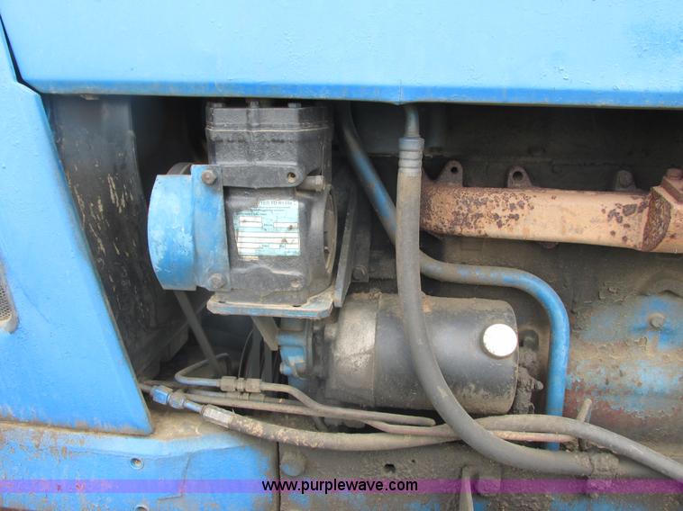 image for item K6624 Ford TW-10 MFWD tractor