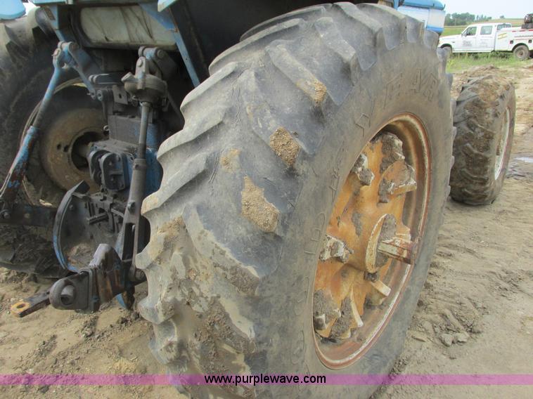 image for item K6624 Ford TW-10 MFWD tractor