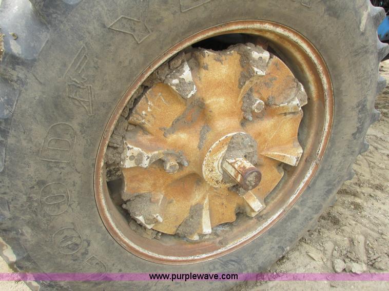 image for item K6624 Ford TW-10 MFWD tractor