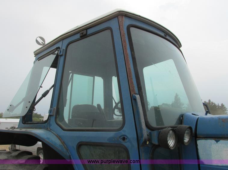 image for item K6624 Ford TW-10 MFWD tractor