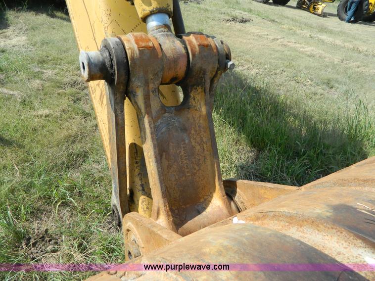 image for item K8173 1994 John Deere 690E LC excavator