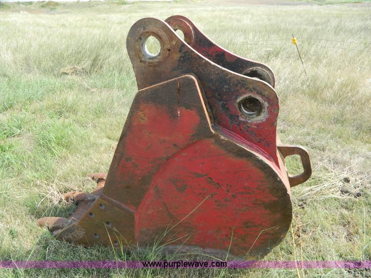 image for item K8173 1994 John Deere 690E LC excavator