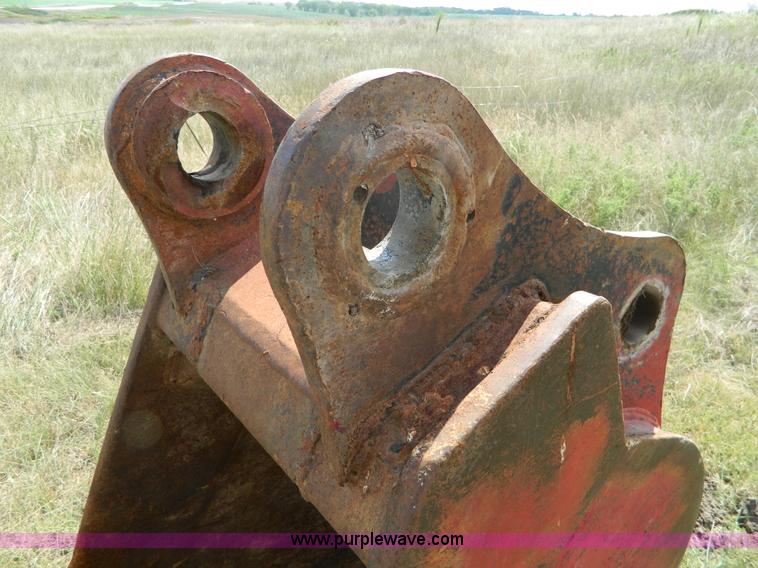 image for item K8173 1994 John Deere 690E LC excavator