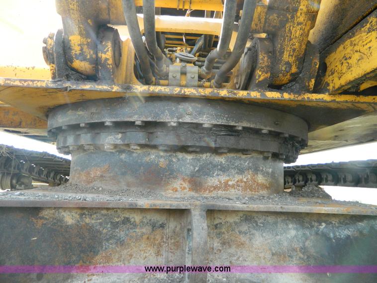 image for item K8173 1994 John Deere 690E LC excavator