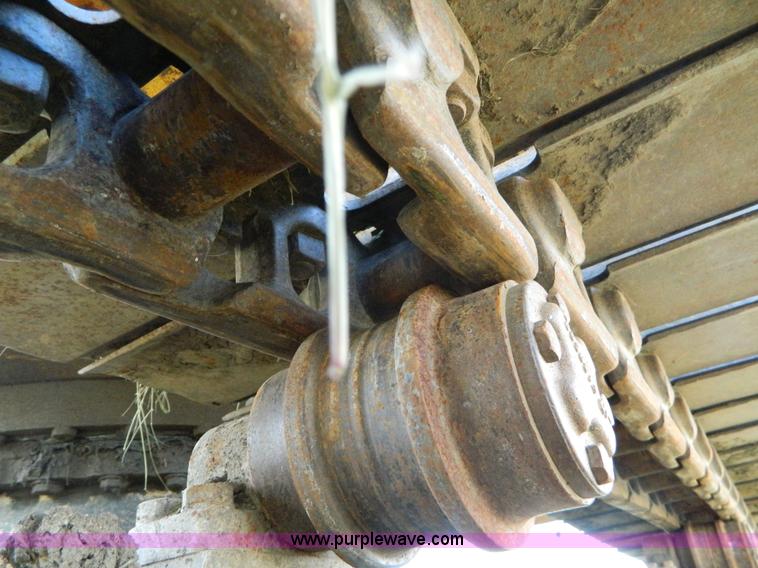 image for item K8173 1994 John Deere 690E LC excavator