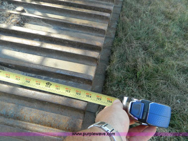 image for item K8173 1994 John Deere 690E LC excavator