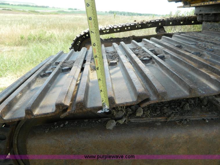 image for item K8173 1994 John Deere 690E LC excavator