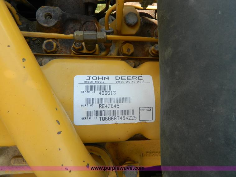 image for item K8173 1994 John Deere 690E LC excavator