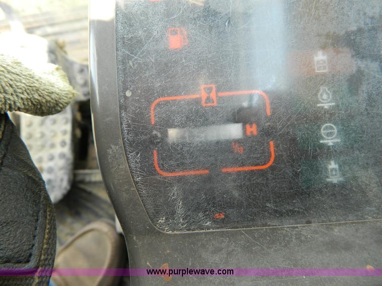 image for item K8173 1994 John Deere 690E LC excavator