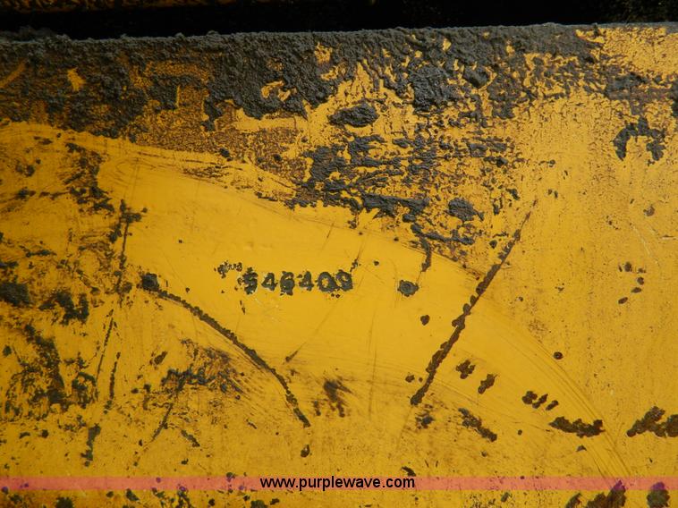 image for item K8173 1994 John Deere 690E LC excavator