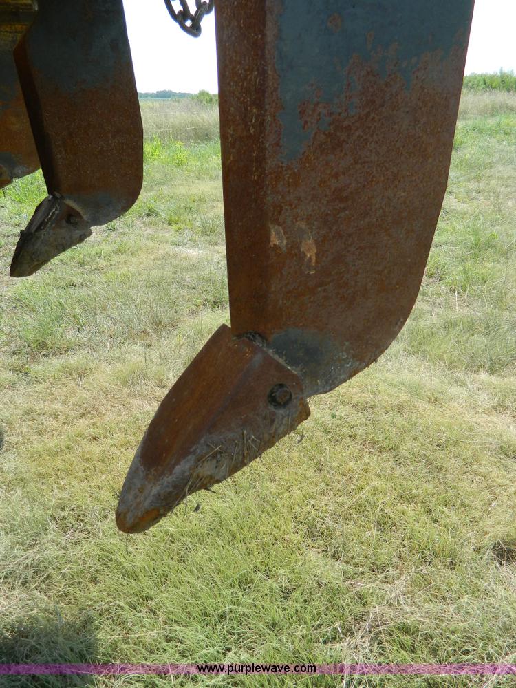 image for item K8174 1989 John Deere 850B dozer