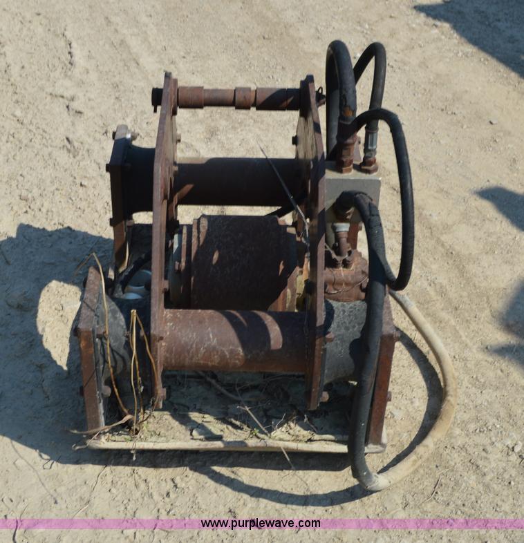 image for item L2750 Backhoe tamper