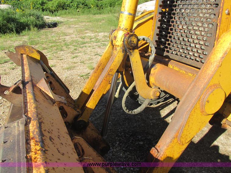 image for item L4049 1991 John Deere 310D backhoe